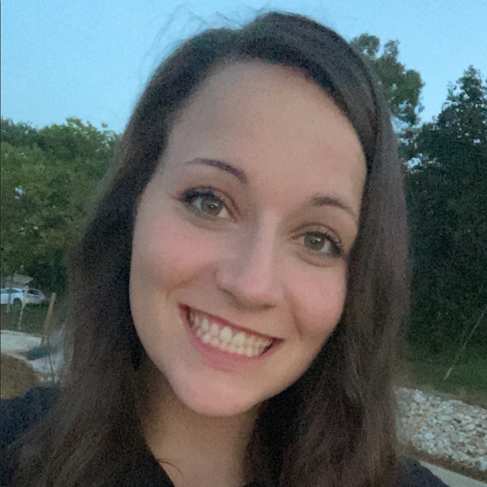 Meet your Posher, Janel